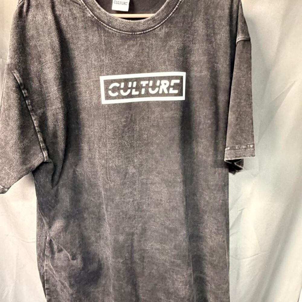 Culture Men's Black and Grey T-shirt